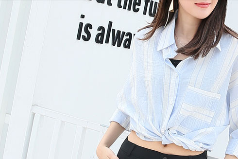 依六服装